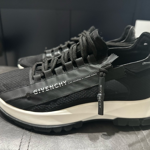 Spectre Leather Zip Runner Sneakers - Picture 2 of 5